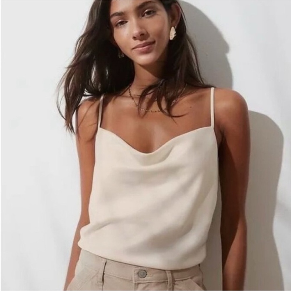 BANANA REPUBLIC SNOWY WHITE SILKY COWL NECK CAMISOLE TOP